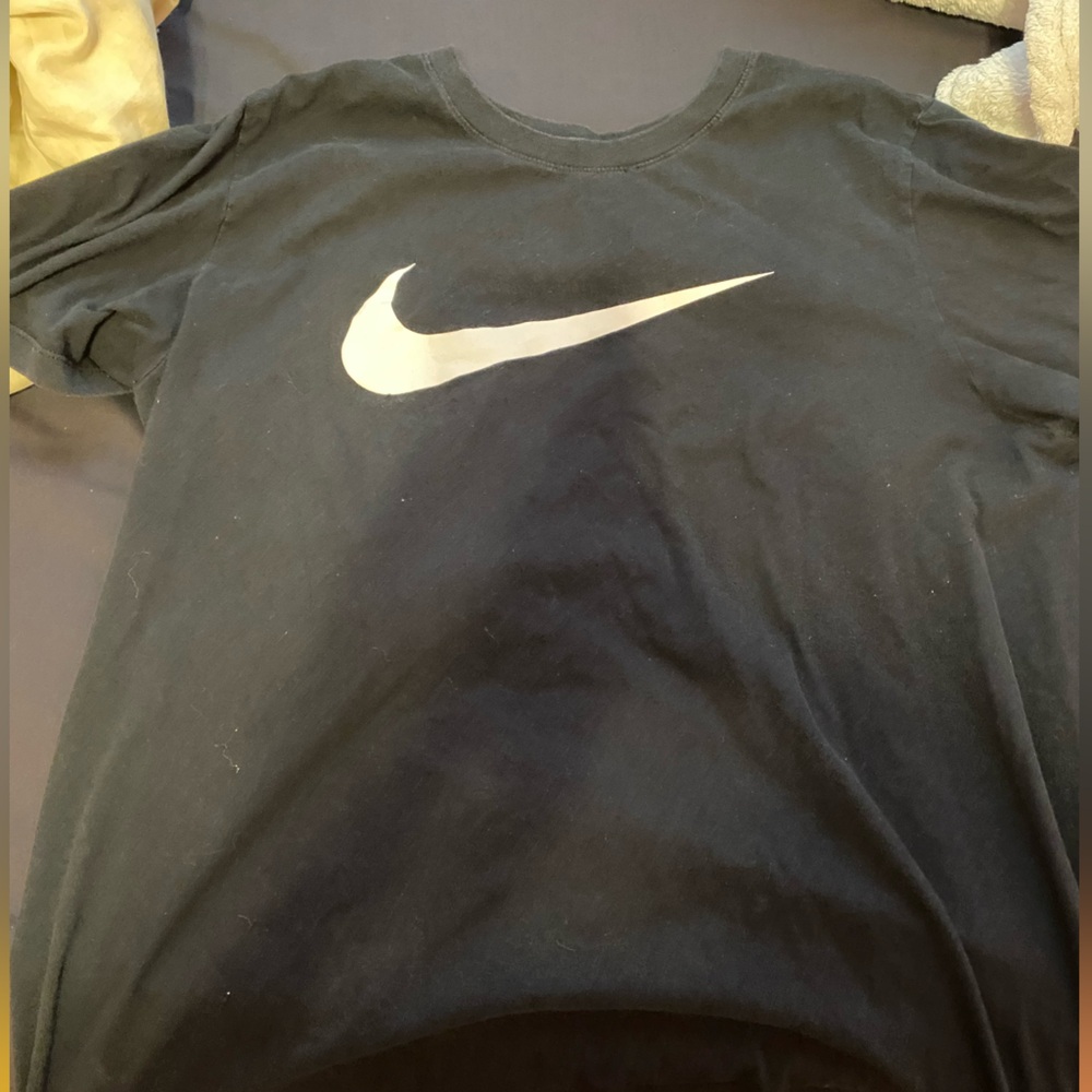 Nike tshirt